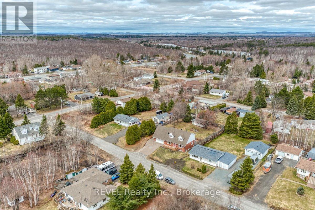 1156 Vera Street, Greater Sudbury (Valley East), Ontario  P3N 1M6 - Photo 39 - X13068736