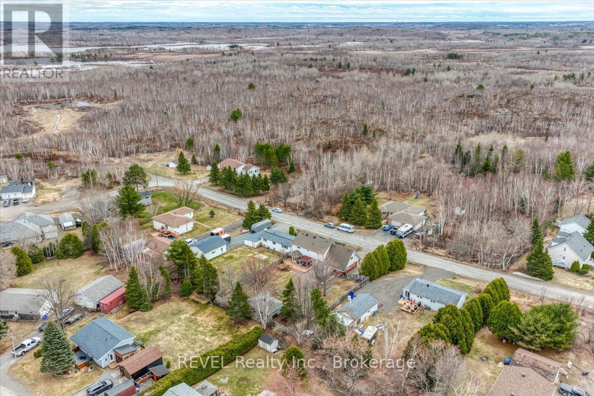 1156 Vera Street, Greater Sudbury (Valley East), Ontario  P3N 1M6 - Photo 41 - X13068736