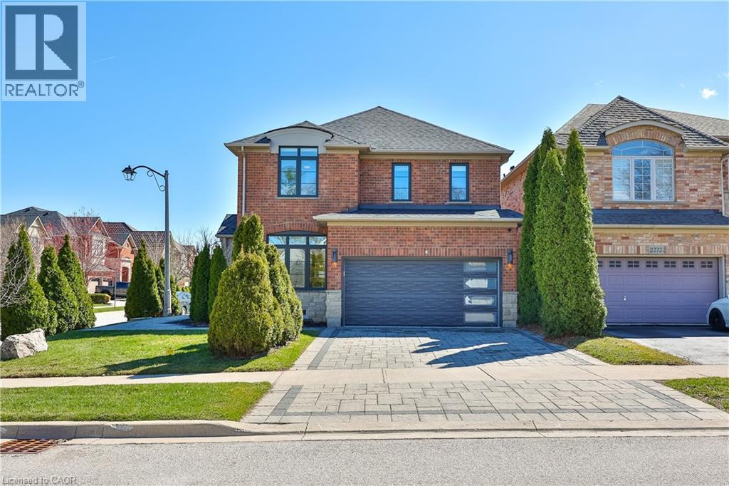 2252 DEWSBURY Drive, Oakville, Ontario
