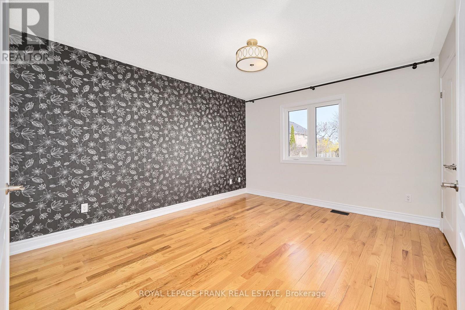 16 Treen Crescent, Whitby (Rolling Acres), Ontario  L1R 3C7 - Photo 13 - E13068714
