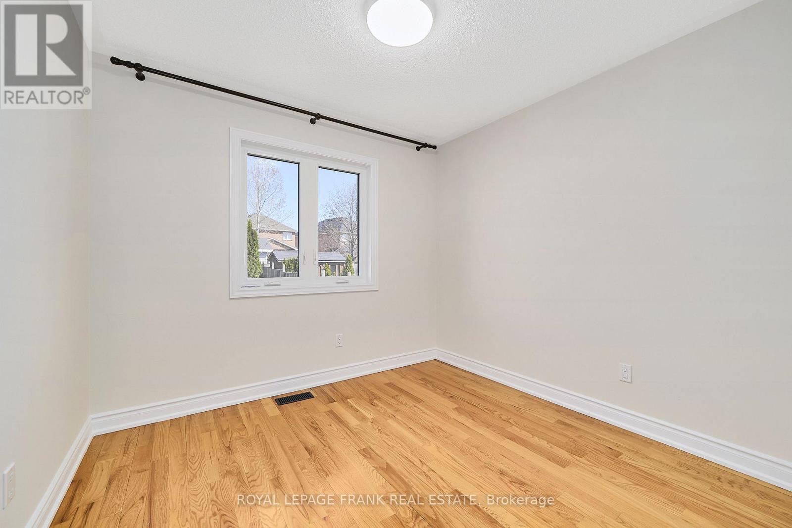 16 Treen Crescent, Whitby (Rolling Acres), Ontario  L1R 3C7 - Photo 15 - E13068714