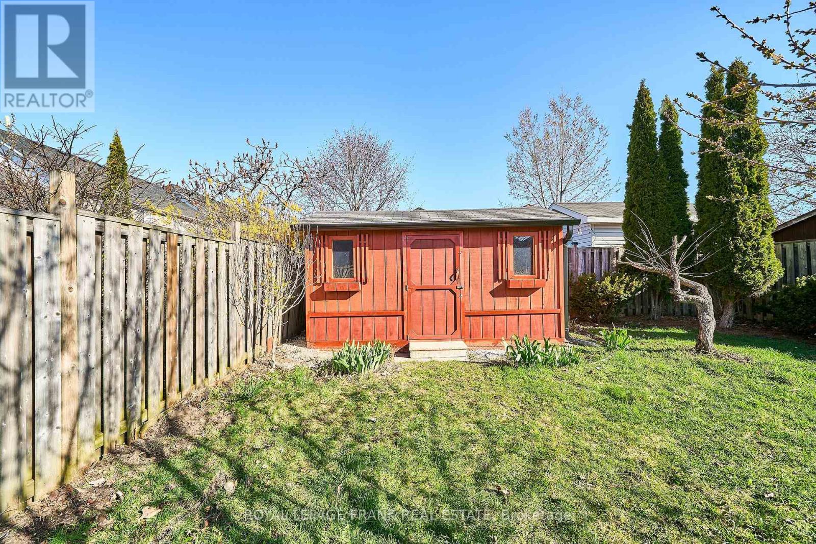 16 Treen Crescent, Whitby (Rolling Acres), Ontario  L1R 3C7 - Photo 28 - E13068714