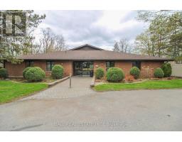 2 - 3 PADDOCK WOOD, Peterborough, Ontario