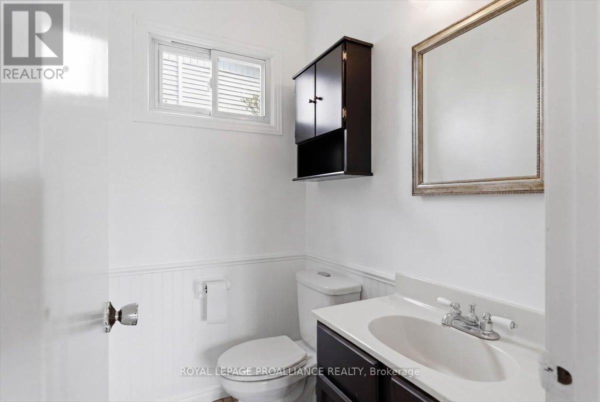 131 Prospect Hill, Quinte West, Ontario  K8V 2V7 - Photo 6 - X13068698