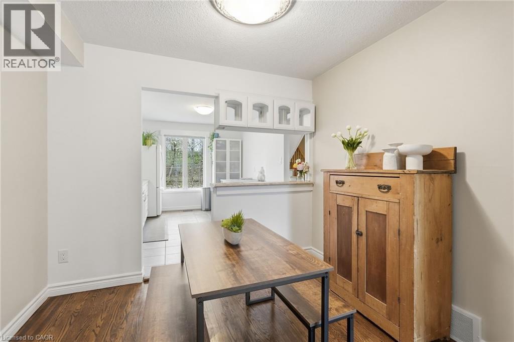 1538 Westminster Place, Burlington, Ontario  L7P 2B5 - Photo 13 - 40825598