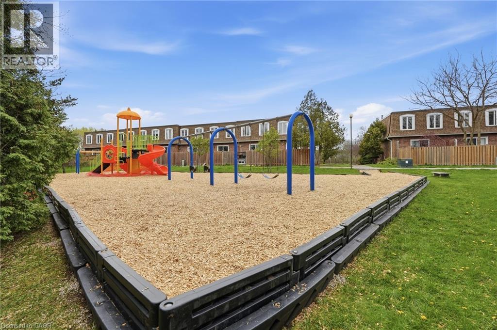 1538 Westminster Place, Burlington, Ontario  L7P 2B5 - Photo 48 - 40825598