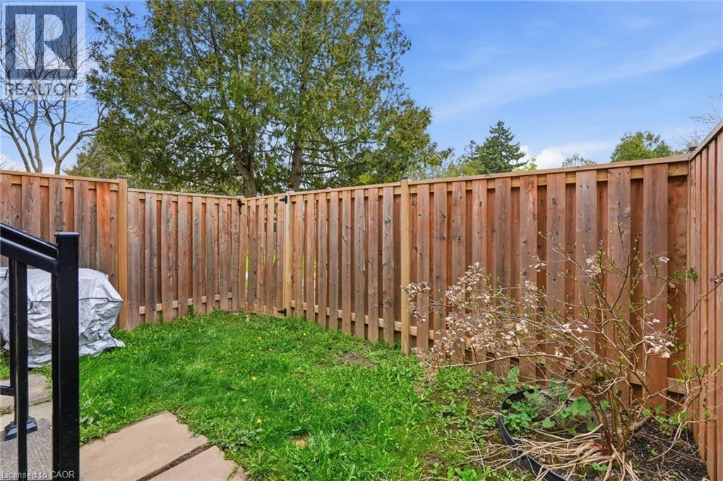 1538 Westminster Place, Burlington, Ontario  L7P 2B5 - Photo 46 - 40825598