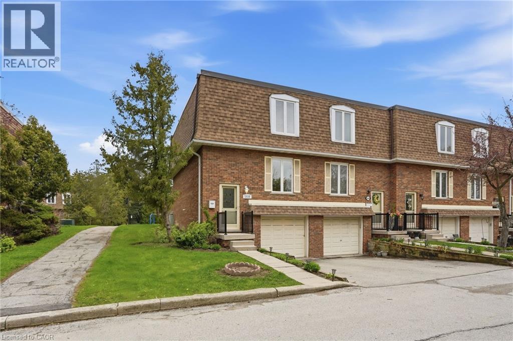1538 Westminster Place, Burlington, Ontario  L7P 2B5 - Photo 2 - 40825598