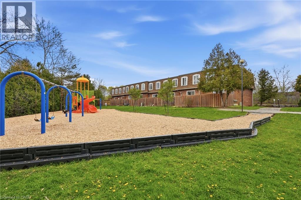 1538 Westminster Place, Burlington, Ontario  L7P 2B5 - Photo 47 - 40825598