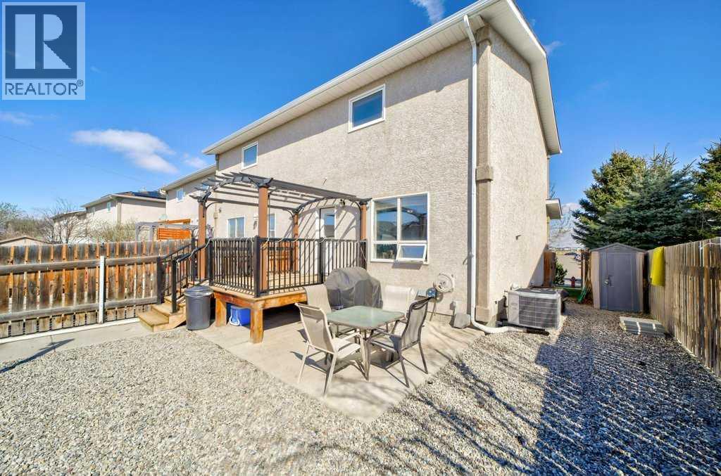138 Lynx Cove N, Lethbridge, Alberta  T1H 6V5 - Photo 2 - A2306054