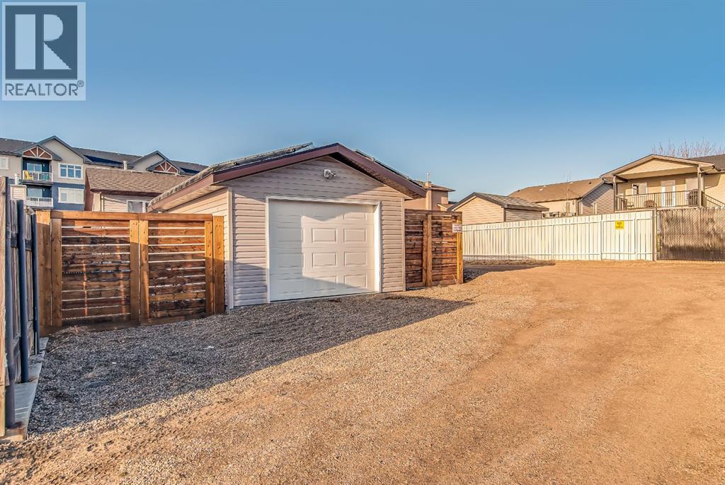 22 Terrace View  Ne, Medicine Hat, Alberta  T1C 0A3 - Photo 32 - A2302473