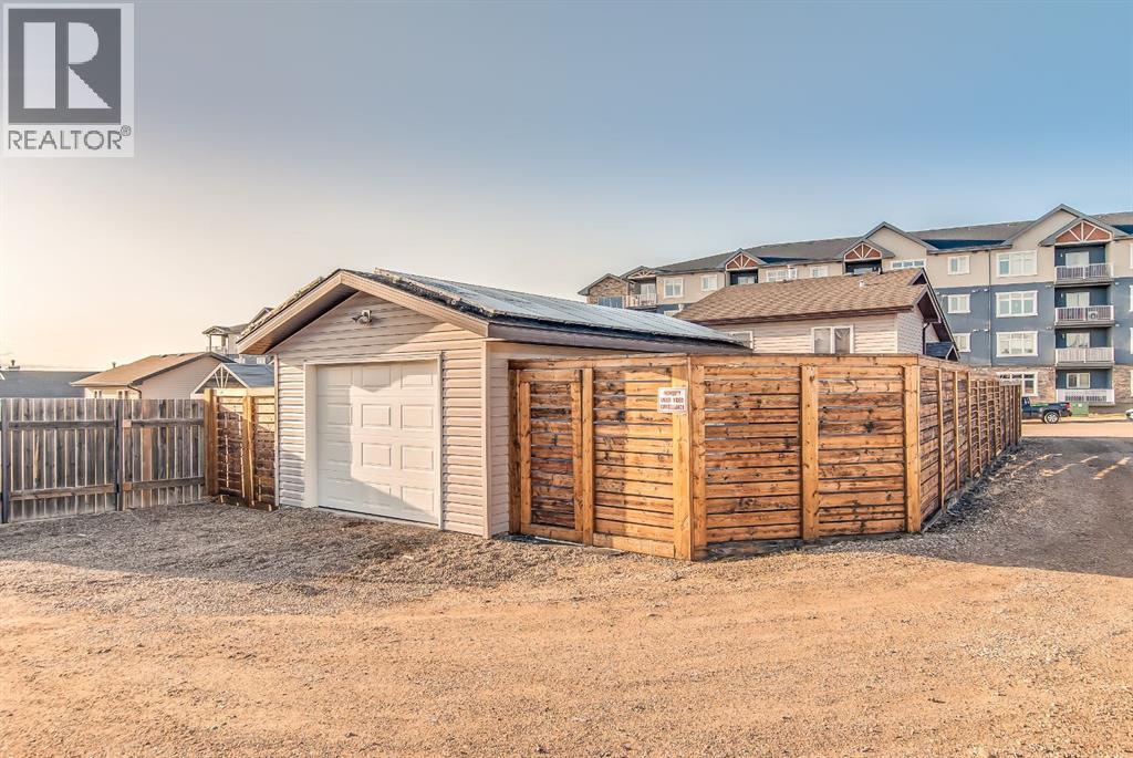 22 Terrace View  Ne, Medicine Hat, Alberta  T1C 0A3 - Photo 30 - A2302473