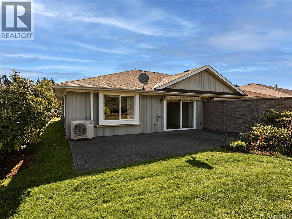 114 1919 St. Andrews Pl, Courtenay, British Columbia  V9N 9J4 - Photo 3 - 1033804