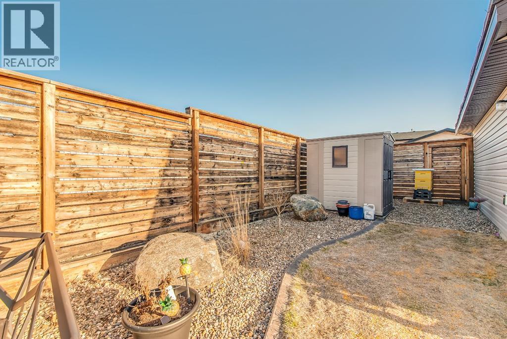 22 Terrace View  Ne, Medicine Hat, Alberta  T1C 0A3 - Photo 38 - A2302473