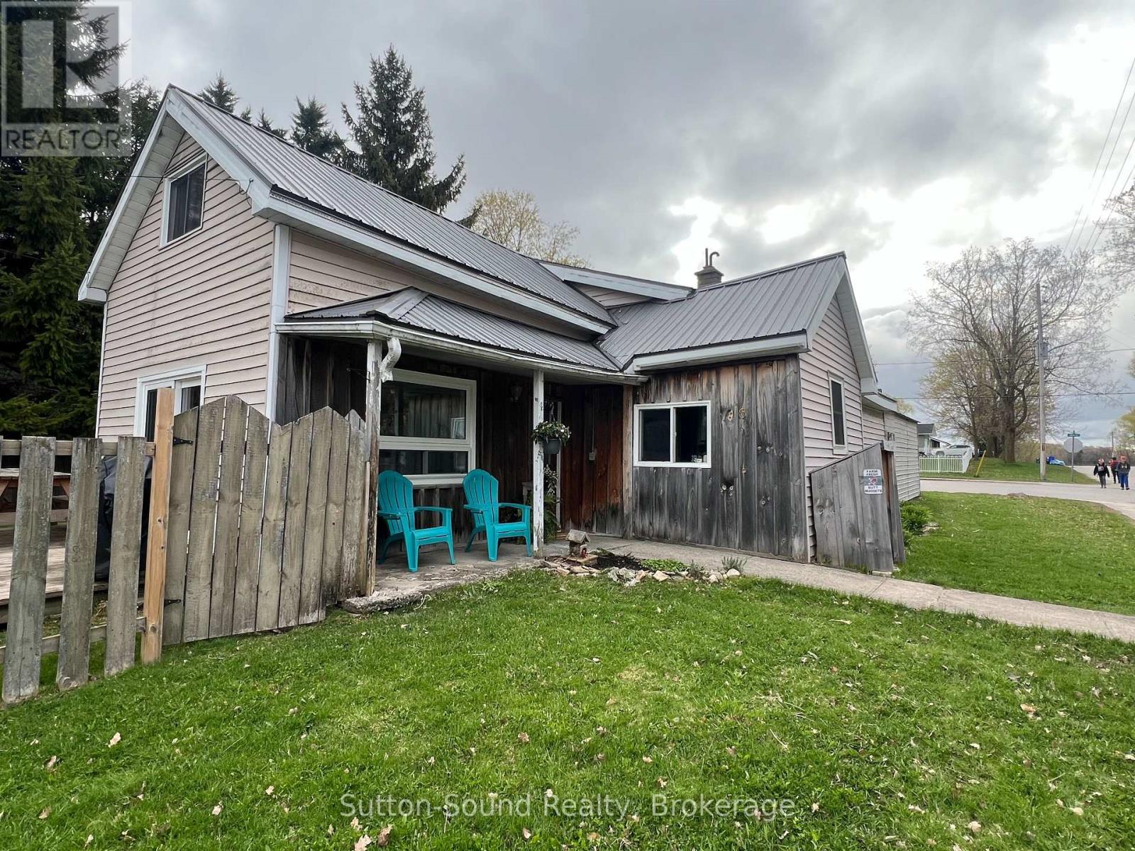 34 Main Street, Arran-Elderslie, Ontario  N0H 2N0 - Photo 2 - X13068460
