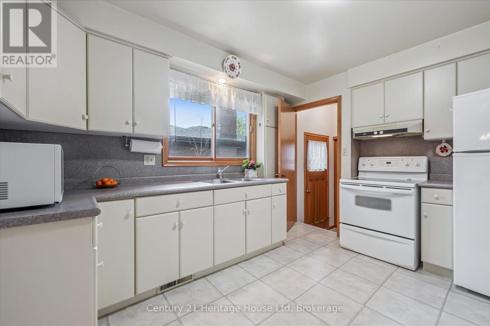 22 Cheltonwood Avenue, Guelph, Ontario  N1E 4E3 - Photo 14 - X13068486