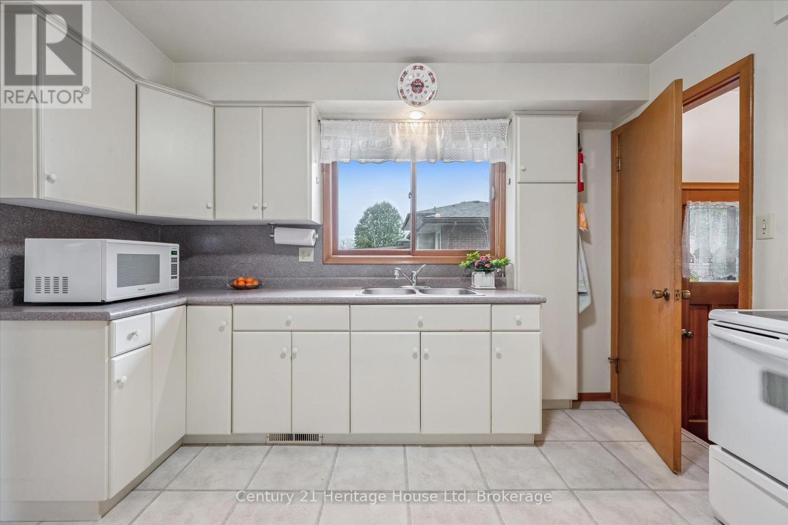 22 Cheltonwood Avenue, Guelph, Ontario  N1E 4E3 - Photo 15 - X13068486