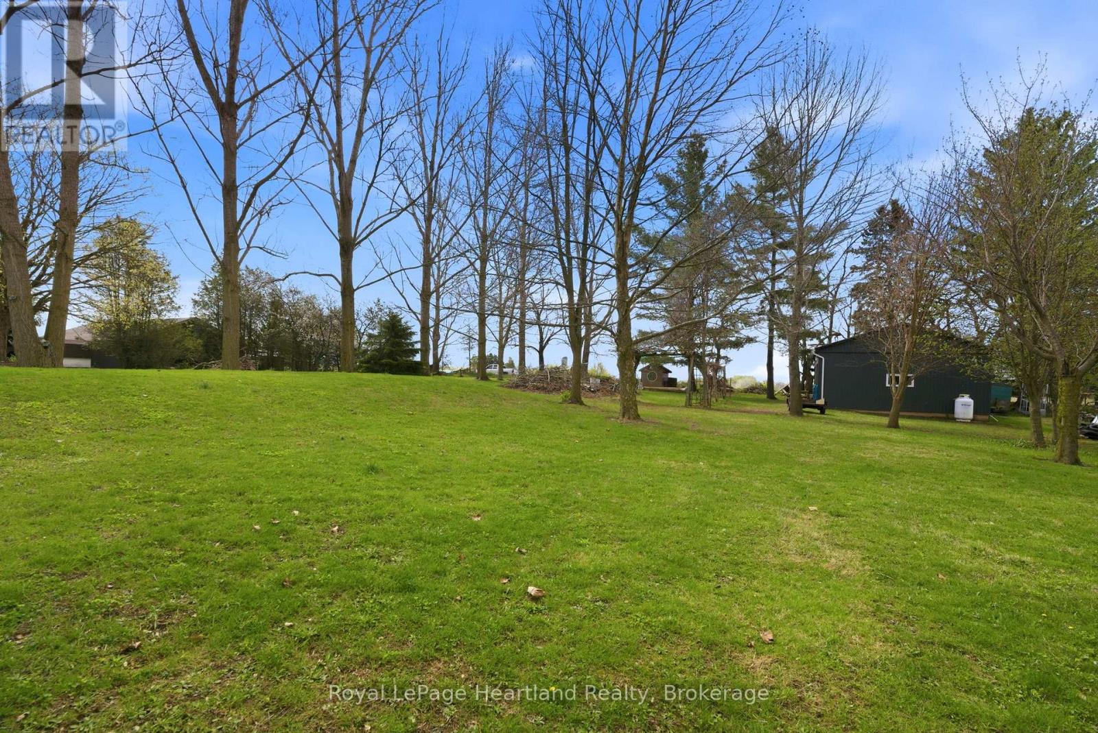 125 Johns Avenue, Central Huron, Ontario  N0M 1E0 - Photo 38 - X13068550