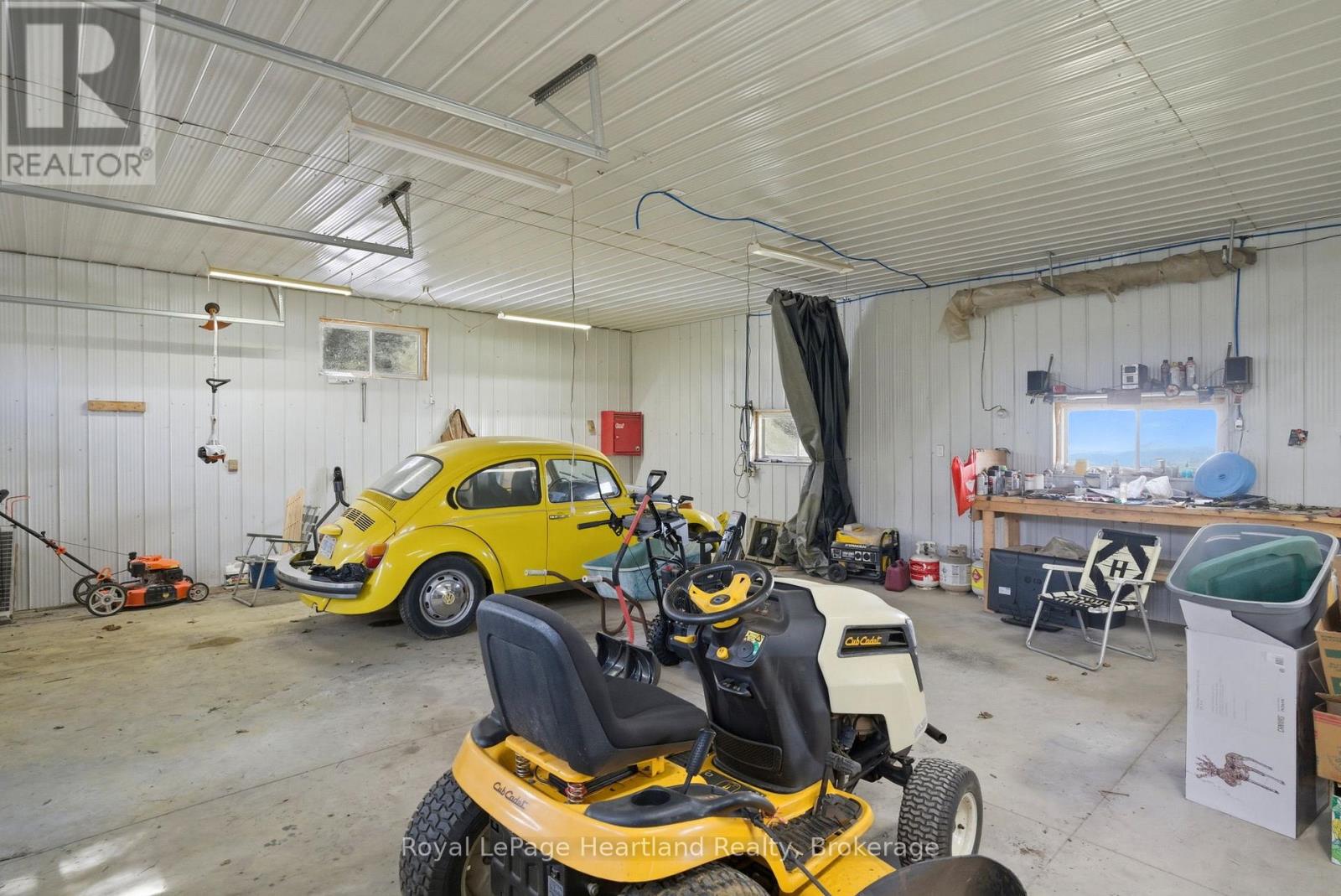 125 Johns Avenue, Central Huron, Ontario  N0M 1E0 - Photo 42 - X13068550