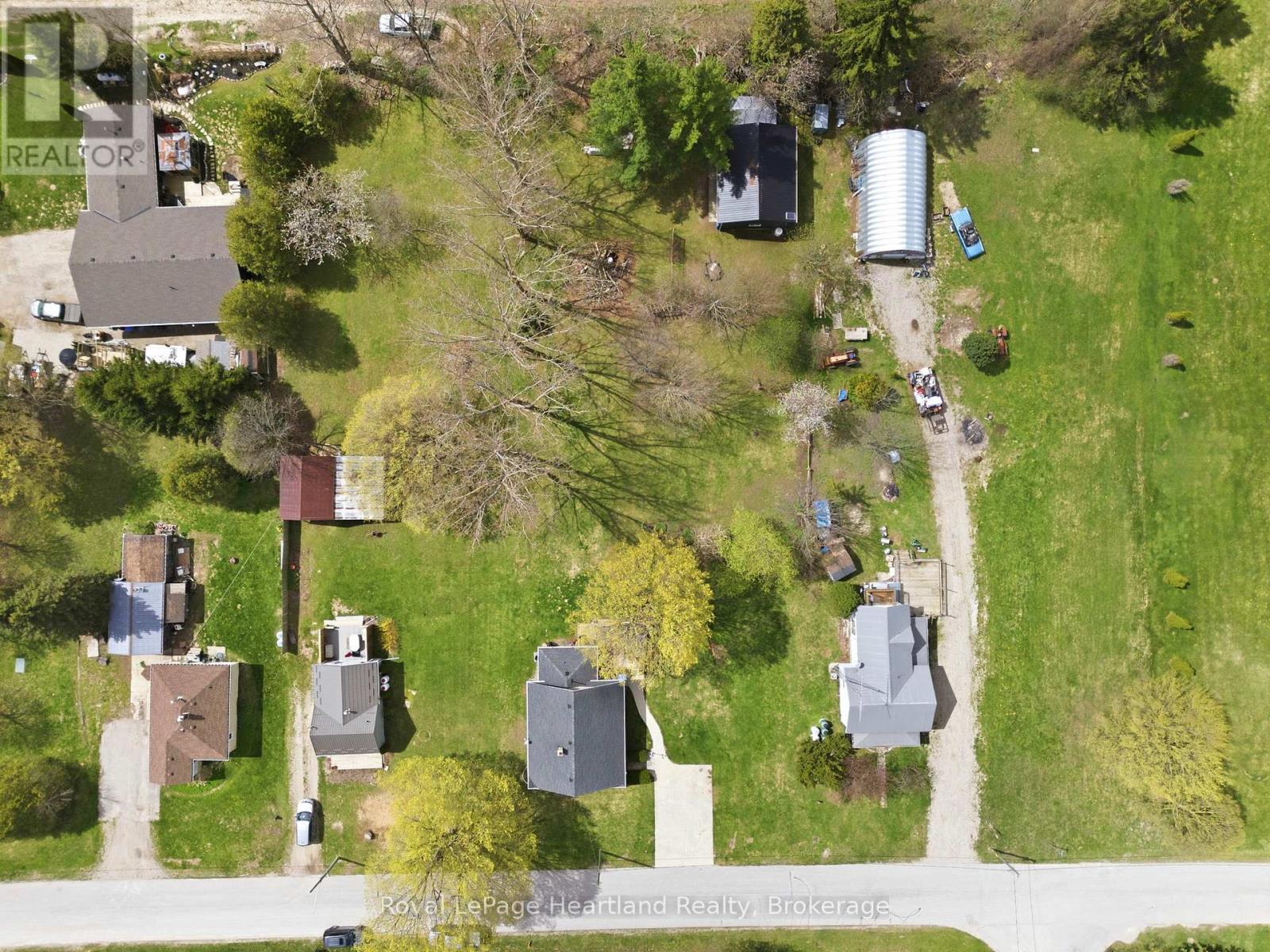 125 Johns Avenue, Central Huron, Ontario  N0M 1E0 - Photo 48 - X13068550