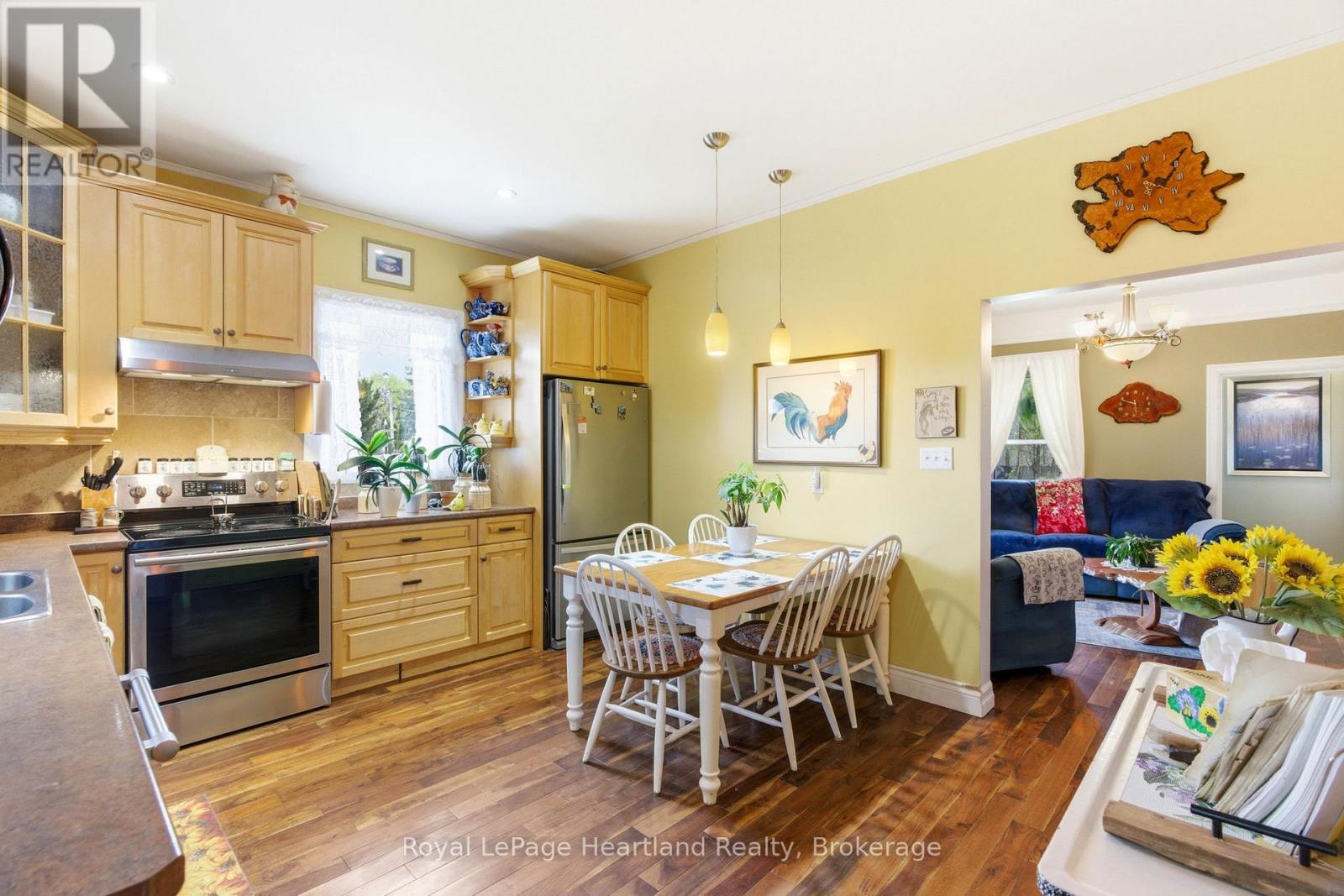 125 Johns Avenue, Central Huron, Ontario  N0M 1E0 - Photo 8 - X13068550