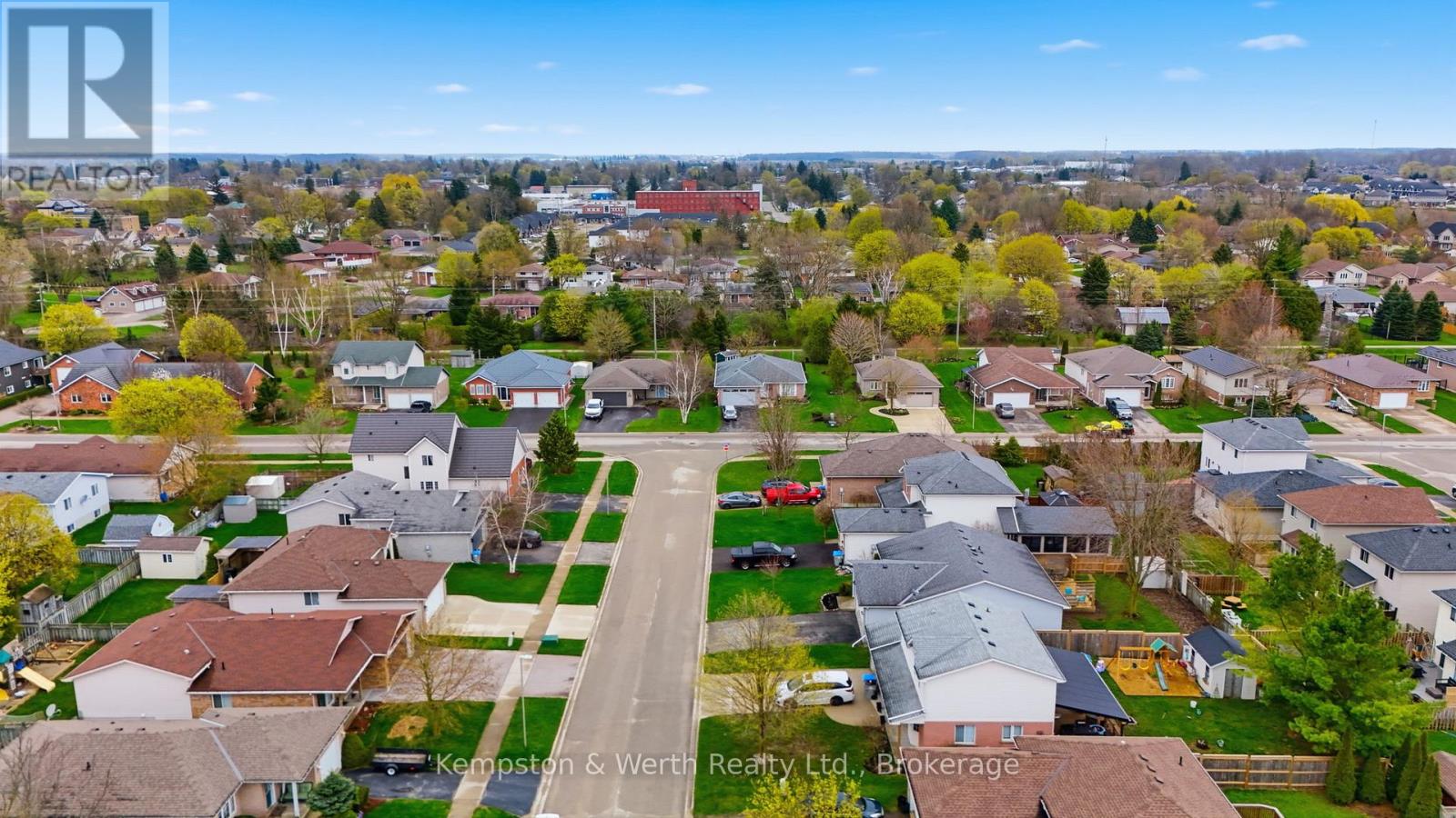 750 Lavery Street, North Perth, Ontario  N4W 3T4 - Photo 35 - X13068610
