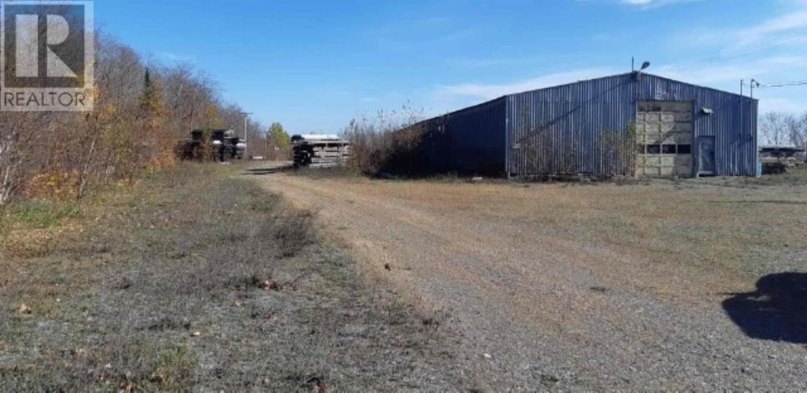 1390 Goulais Ave, Sault Ste. Marie, Ontario  P6A 5K8 - Photo 6 - SM260839