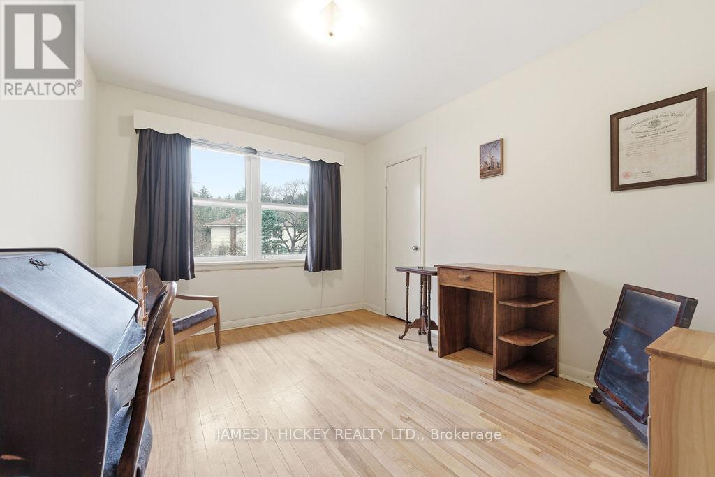 30 Laurier Avenue, Deep River, Ontario  K0J 1P0 - Photo 13 - X13068576