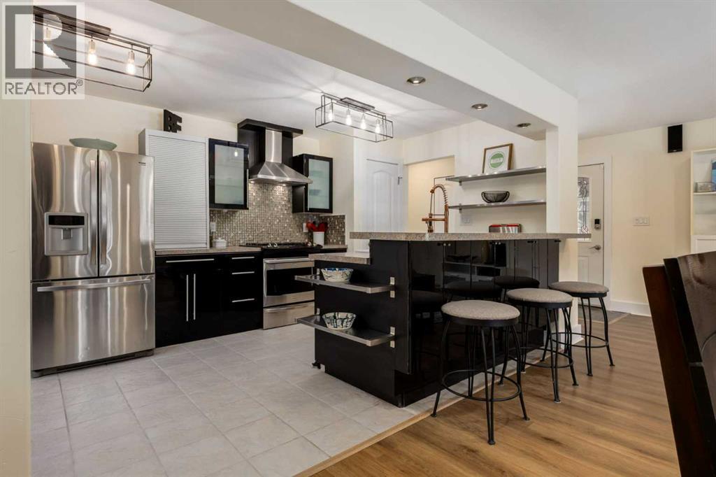 44 Midglen Drive SE, Calgary, Alberta  T2X 1G7 - Photo 4 - A2305816