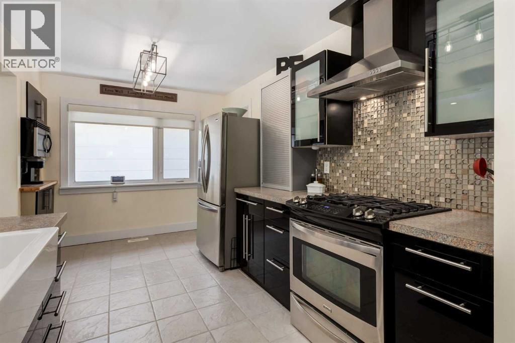 44 Midglen Drive SE, Calgary, Alberta  T2X 1G7 - Photo 7 - A2305816