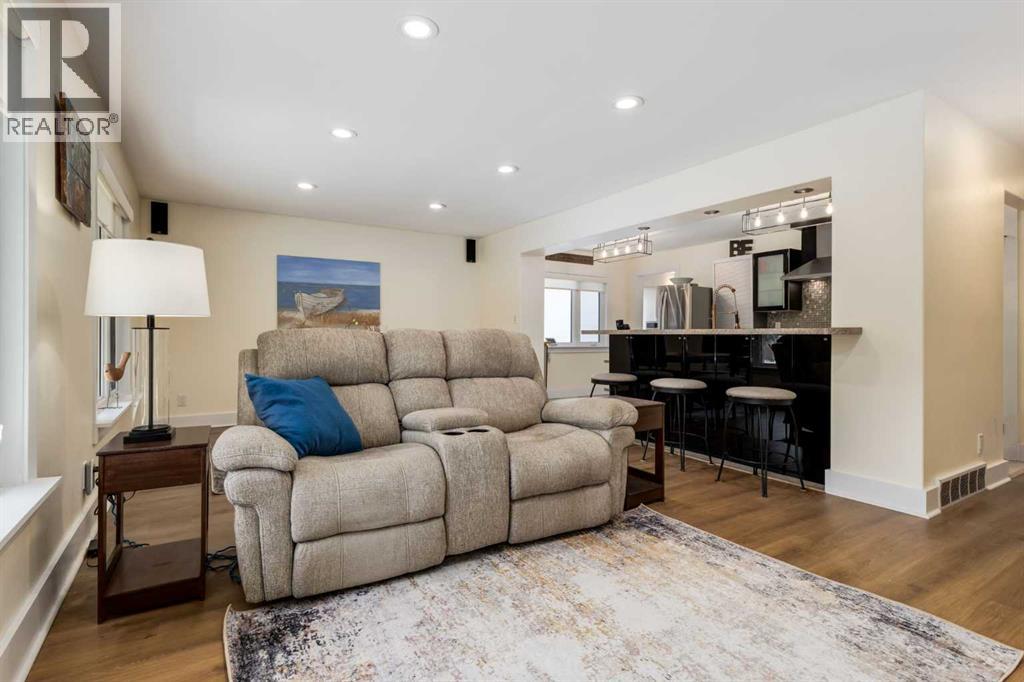 44 Midglen Drive SE, Calgary, Alberta  T2X 1G7 - Photo 14 - A2305816