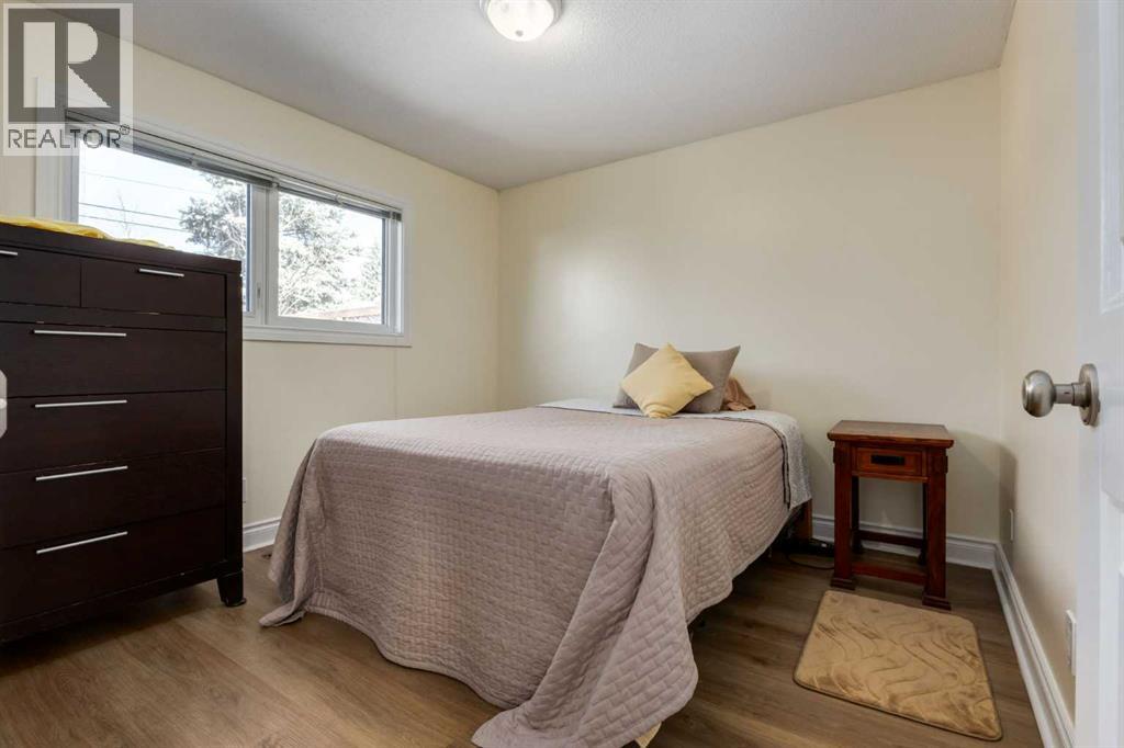 44 Midglen Drive SE, Calgary, Alberta  T2X 1G7 - Photo 21 - A2305816
