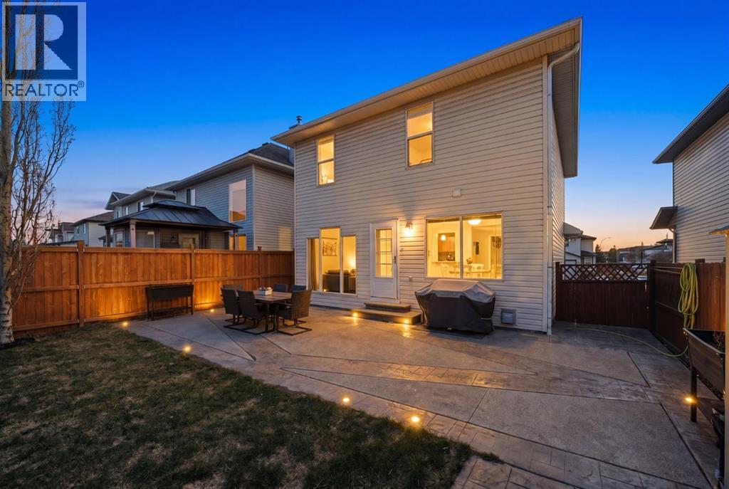 289 Douglas Ridge Circle SE, Calgary, Alberta  T2Z 3H5 - Photo 2 - A2306658