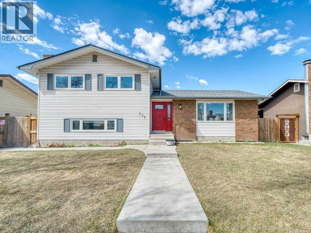 235 Rundleridge Drive NE, Calgary, Alberta
