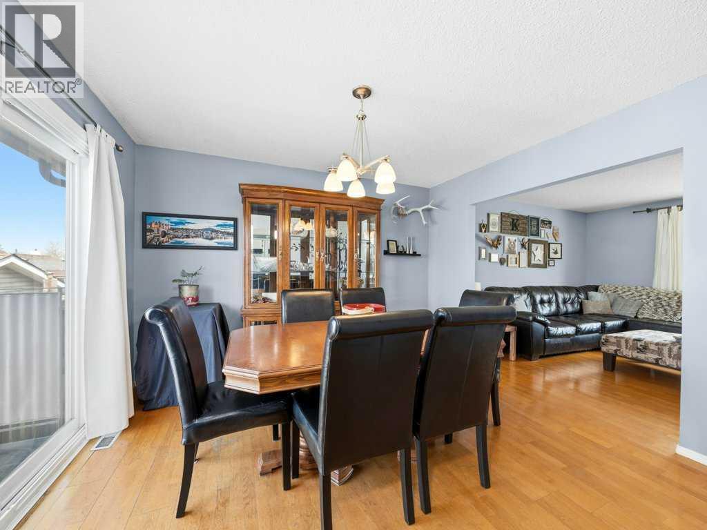 235 Rundleridge Drive NE, Calgary, Alberta  T1Y 2K5 - Photo 7 - A2306899