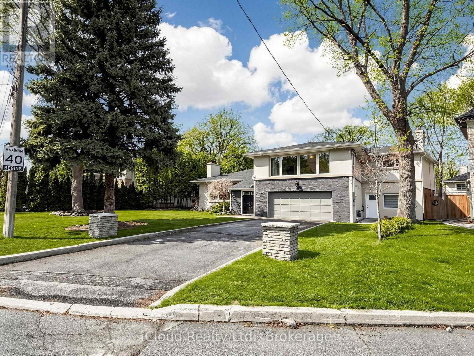 164 Munro Boulevard, Toronto, Ontario  M2P 1C8 - Photo 2 - C13048292