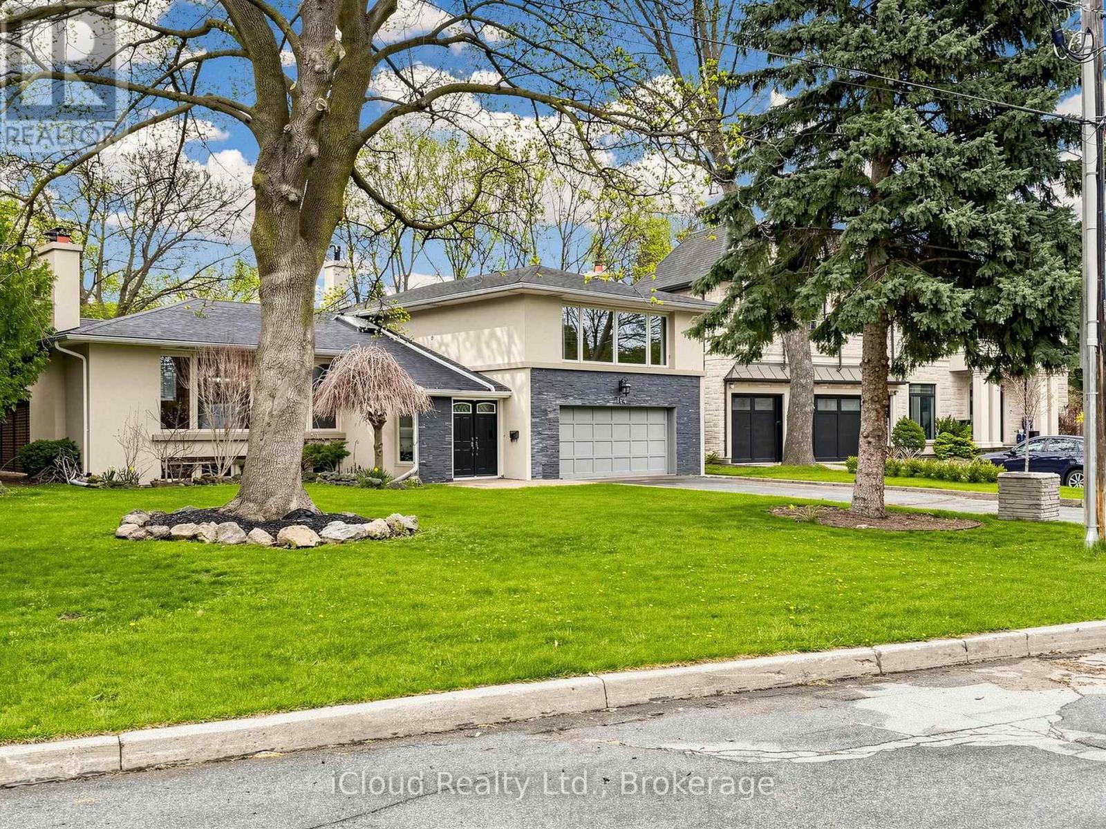 164 Munro Boulevard, Toronto, Ontario  M2P 1C8 - Photo 3 - C13048292