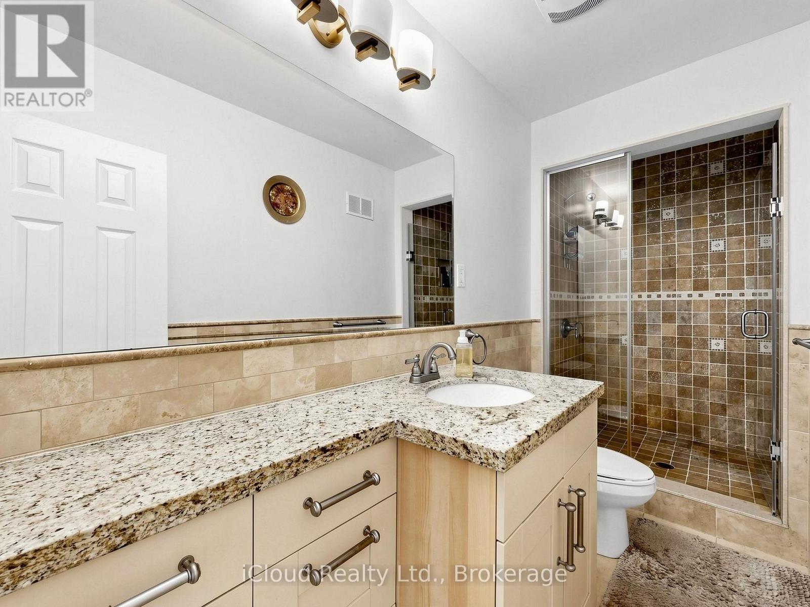 164 Munro Boulevard, Toronto, Ontario  M2P 1C8 - Photo 29 - C13048292