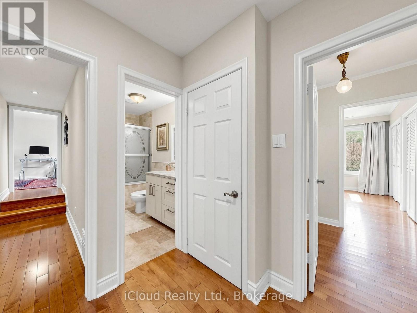 164 Munro Boulevard, Toronto, Ontario  M2P 1C8 - Photo 33 - C13048292