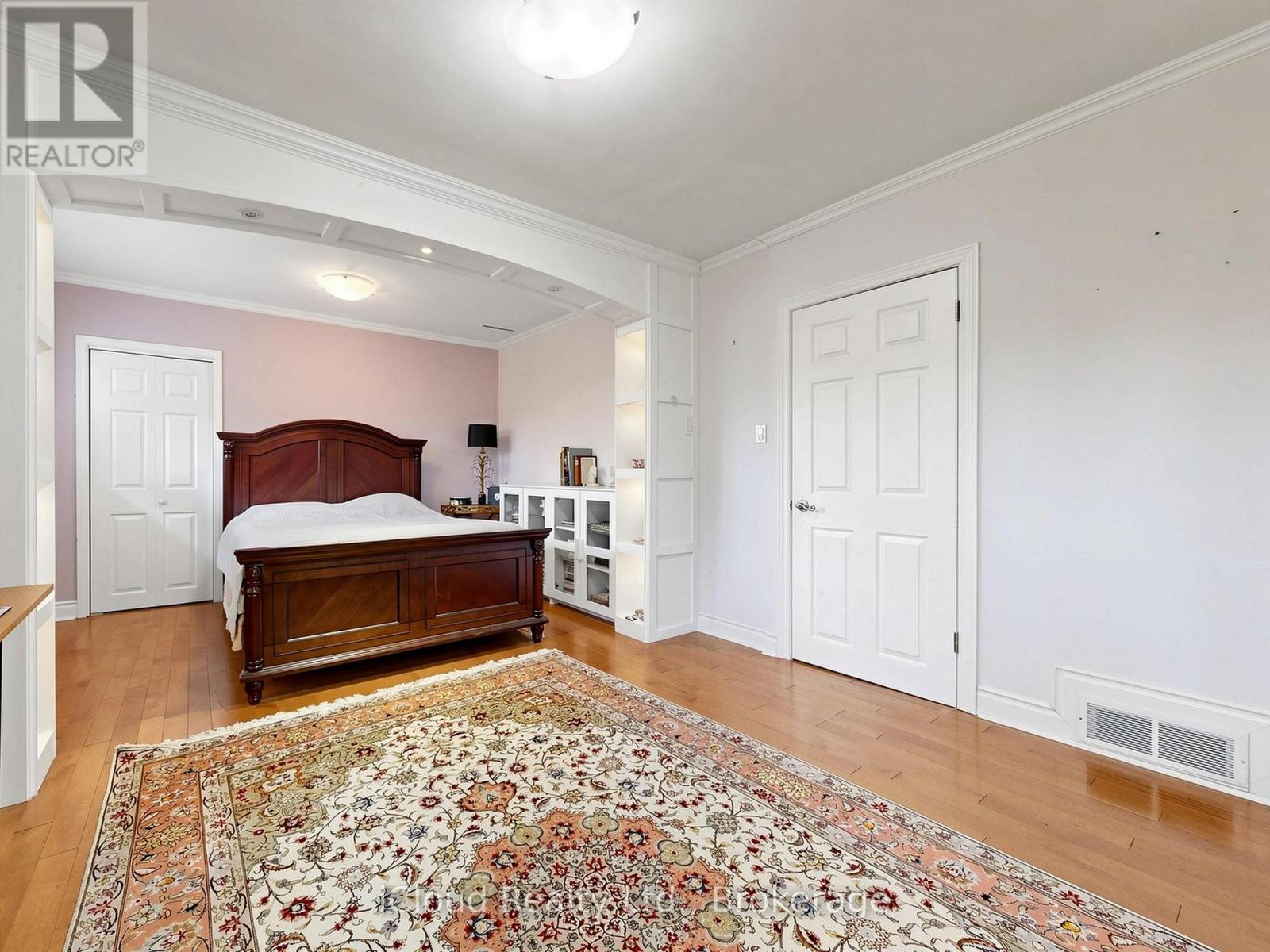 164 Munro Boulevard, Toronto, Ontario  M2P 1C8 - Photo 32 - C13048292