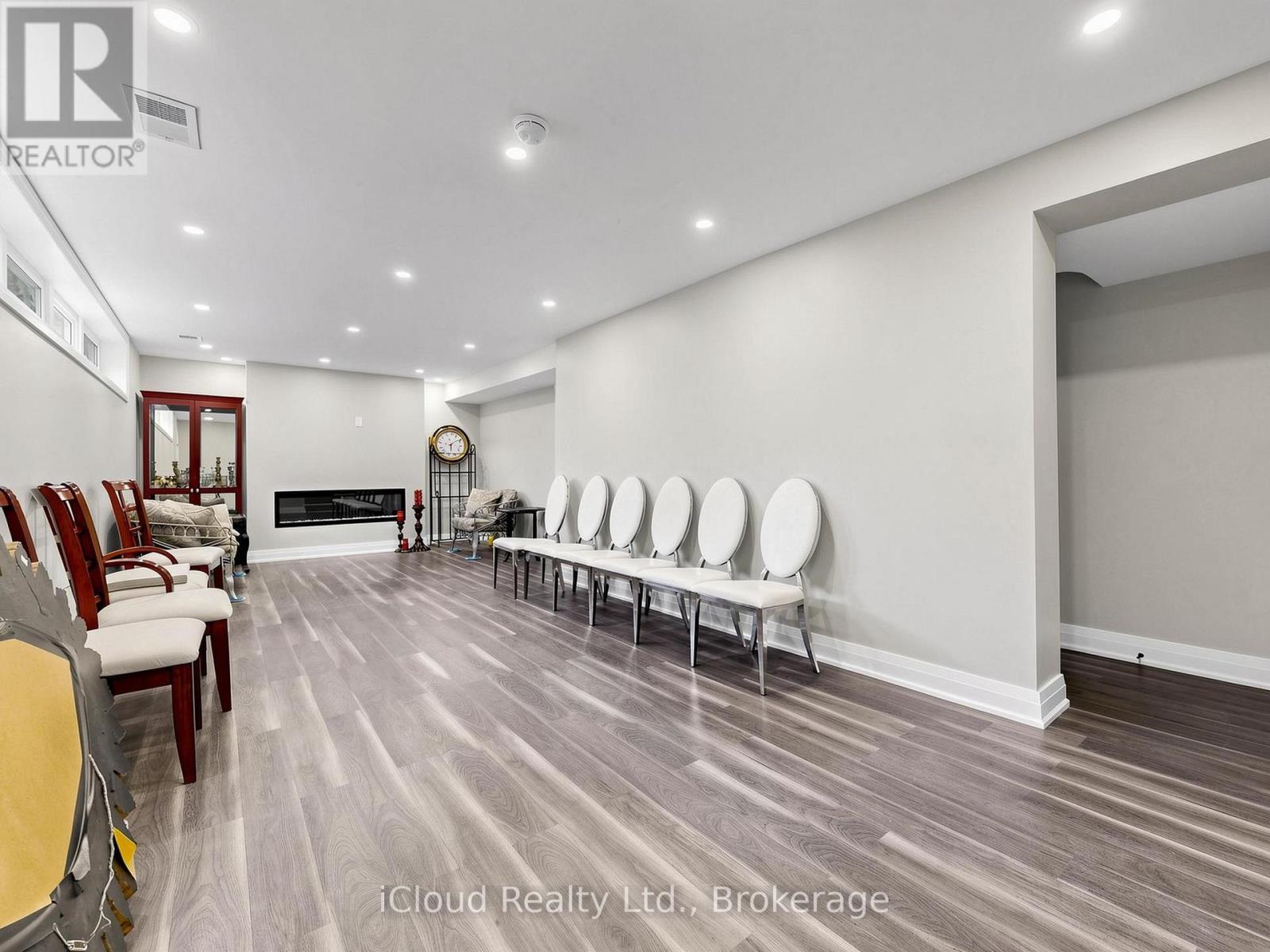 164 Munro Boulevard, Toronto, Ontario  M2P 1C8 - Photo 41 - C13048292