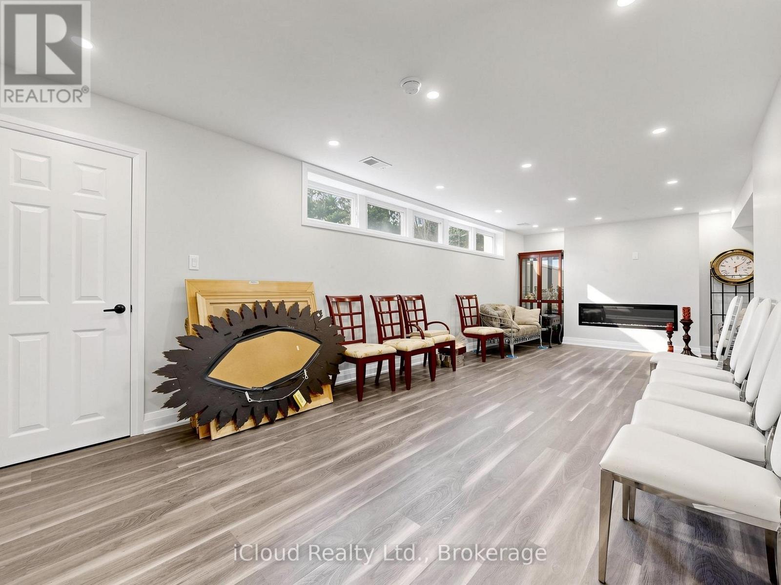 164 Munro Boulevard, Toronto, Ontario  M2P 1C8 - Photo 40 - C13048292
