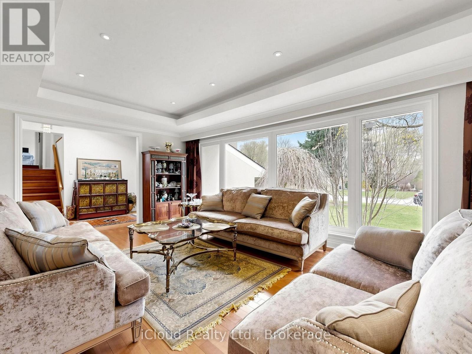 164 Munro Boulevard, Toronto, Ontario  M2P 1C8 - Photo 8 - C13048292
