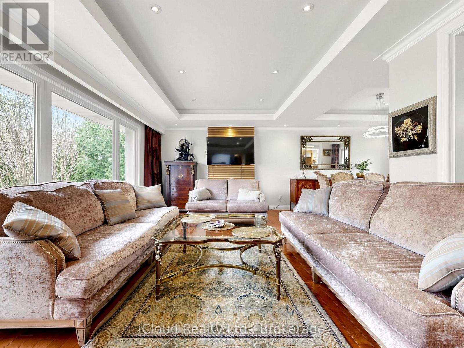 164 Munro Boulevard, Toronto, Ontario  M2P 1C8 - Photo 5 - C13048292