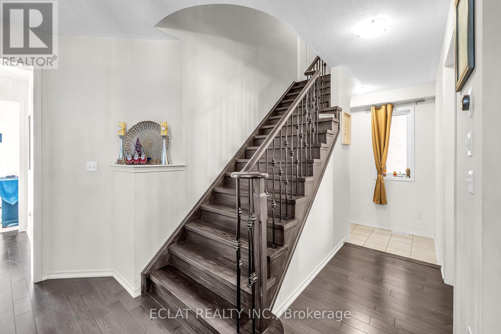 2553 Craftsman Drive, Oshawa, Ontario  L1L 0M4 - Photo 6 - E13052498