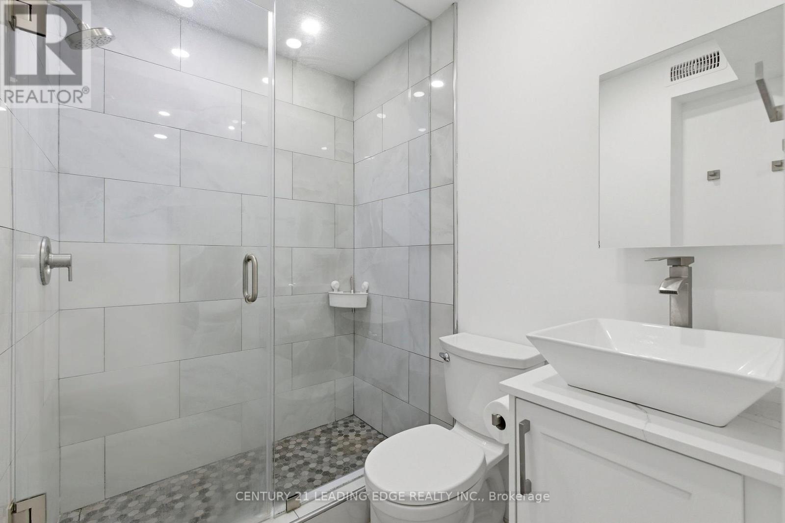 173 Cedric Avenue, Toronto (Oakwood Village), Ontario  M6C 3X7 - Photo 18 - C13067570