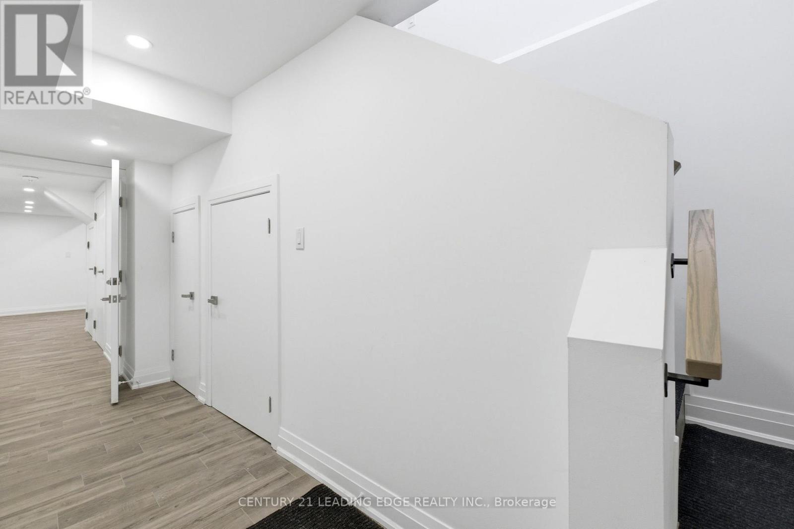 173 Cedric Avenue, Toronto (Oakwood Village), Ontario  M6C 3X7 - Photo 7 - C13067570