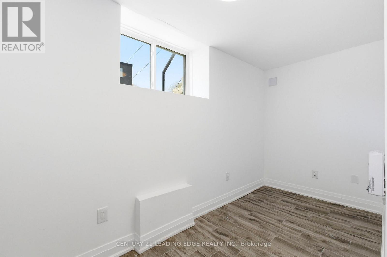 173 Cedric Avenue, Toronto (Oakwood Village), Ontario  M6C 3X7 - Photo 16 - C13067570