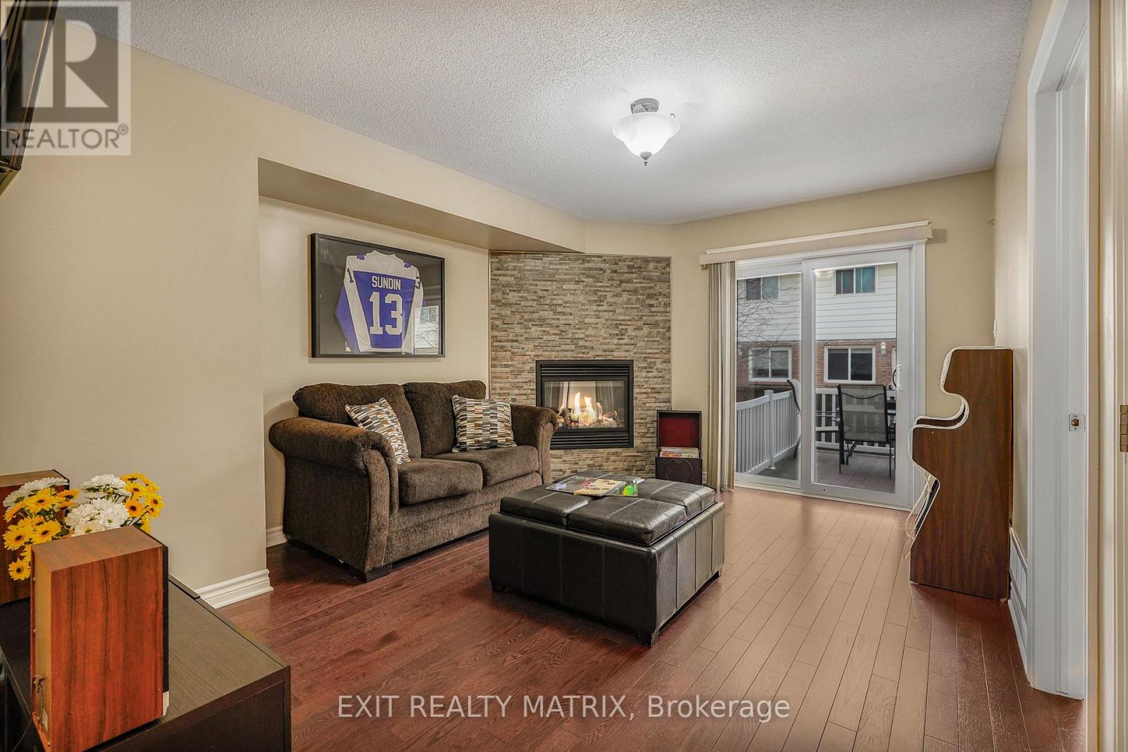 111 Brilia Private, Ottawa, Ontario  K1J 0B7 - Photo 4 - X13068172