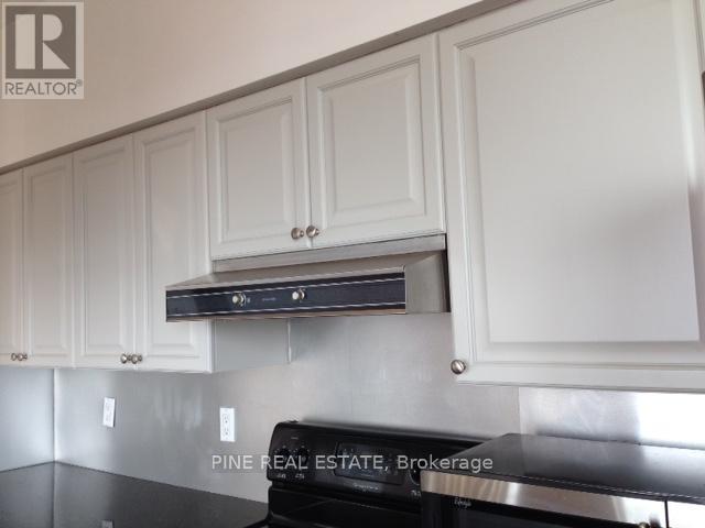 2703 - 228 Queens Quay W, Toronto, Ontario  M5J 2X1 - Photo 8 - C13068318
